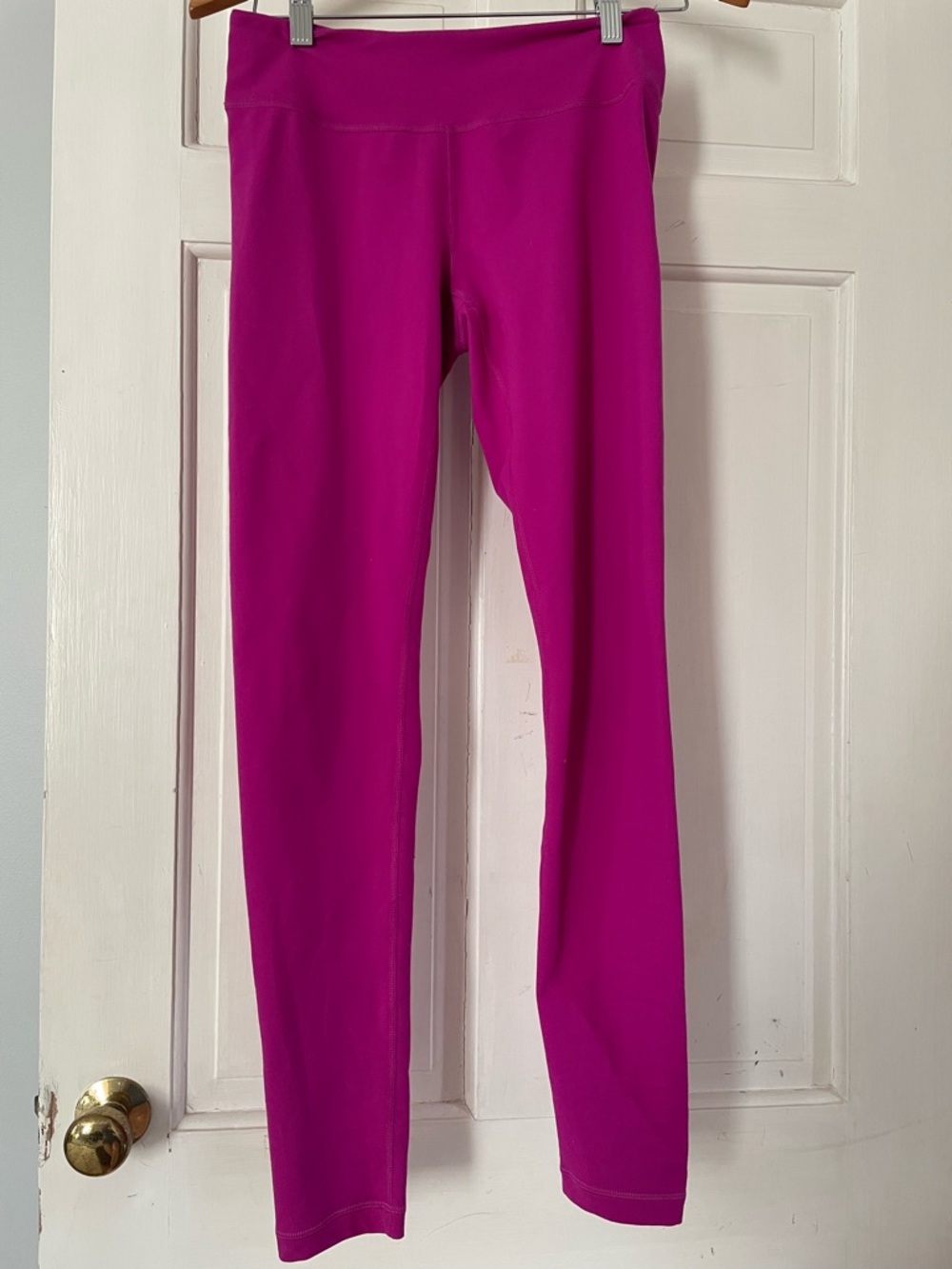 Zella Magenta Stretch Leggings small
